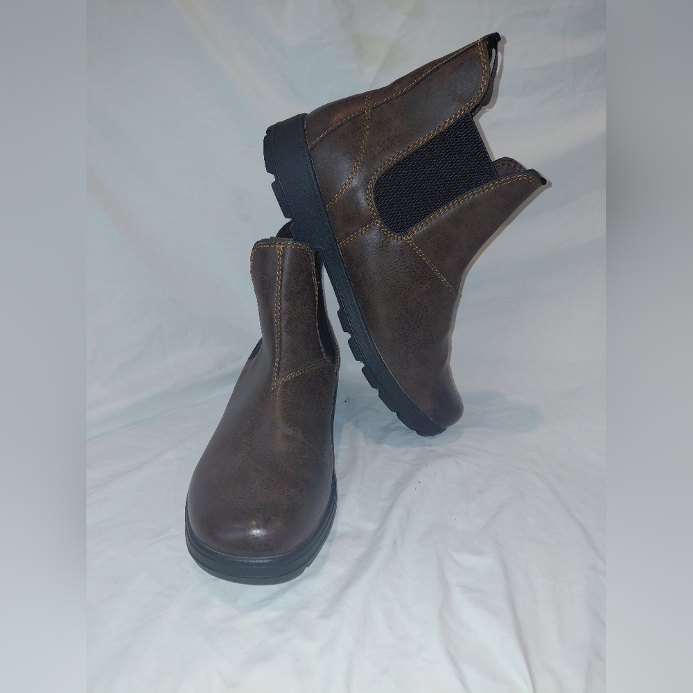 Men's Brown Leather Boots - Picture 2 of 7